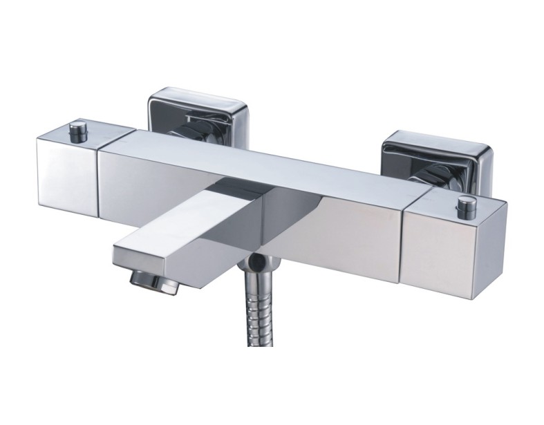 Thermostatic shower valves